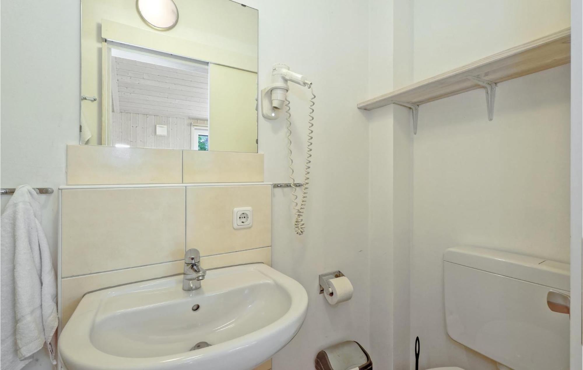 Schmugglerstieg 9A - Dorf 5 Apartman Lübeck Kültér fotó